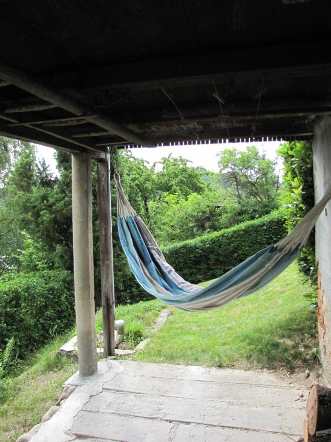 Chata pod hradem Lukov u Zlína Lukov (Zlin) Exterior foto