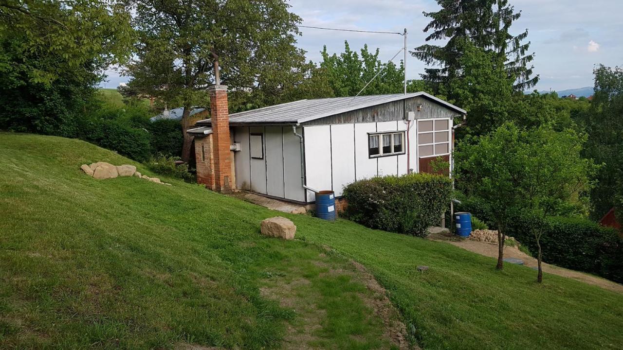 Chata pod hradem Lukov u Zlína Lukov (Zlin) Exterior foto
